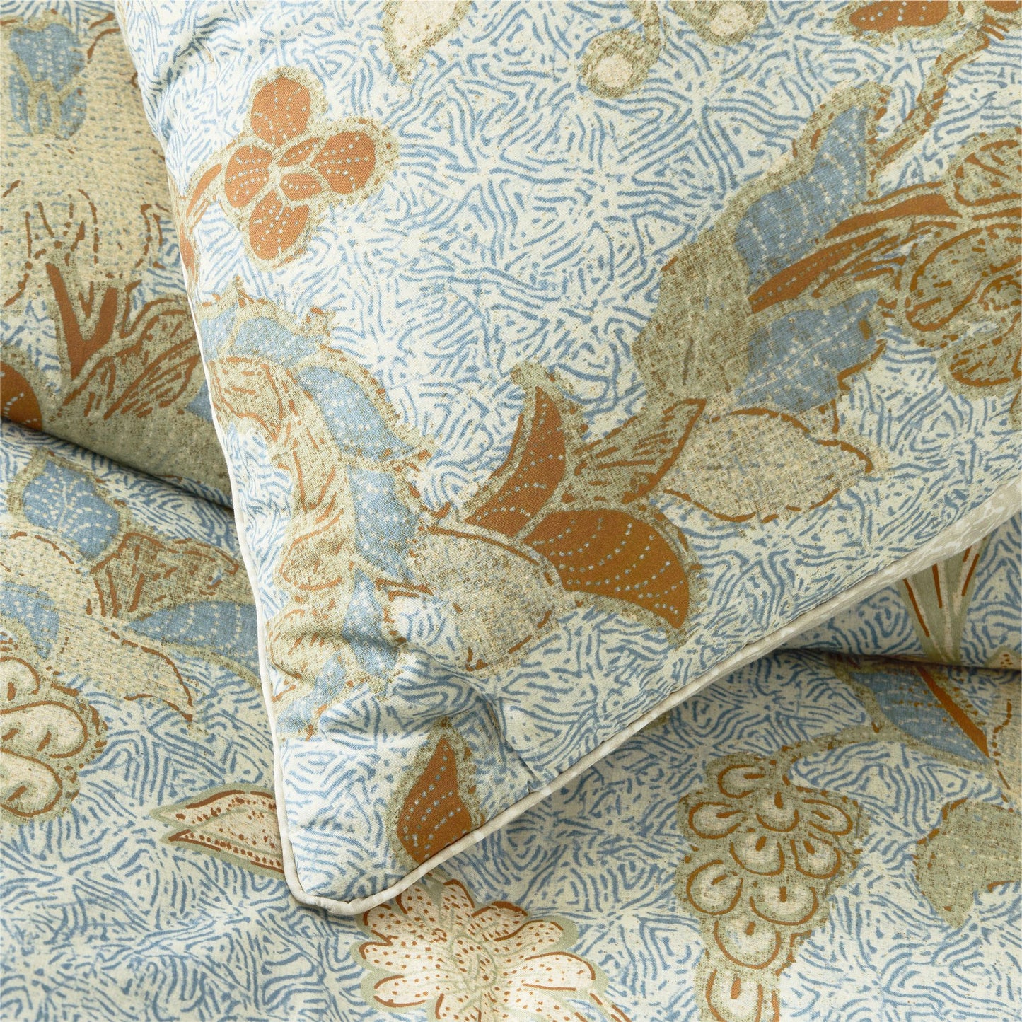 Ellory Comforter & Shams