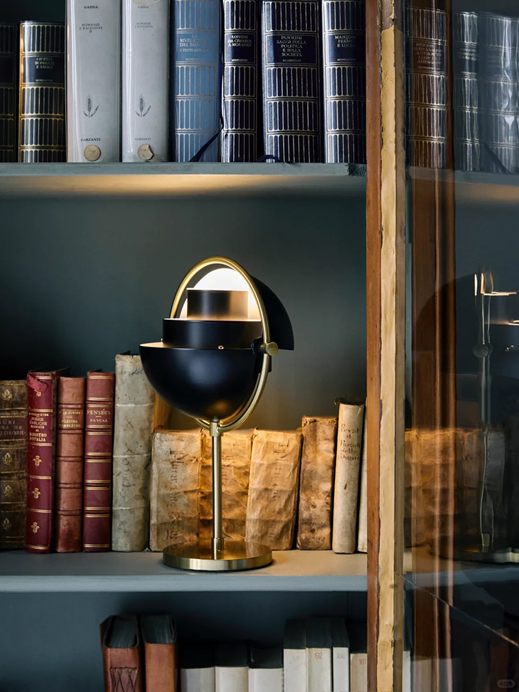 GUBI Multi-Lite Table Lamp & Portable Lamp